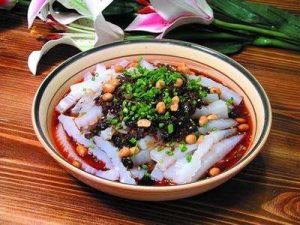 辣味蕨菜涼粉 辣味蕨菜涼粉