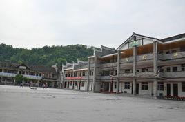 鳳凰縣箭道坪國小 鳳凰縣箭道坪國小