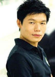 梁樹新[2010時尚先生年度公益人物]