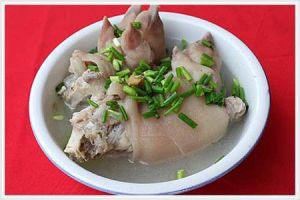 清燉豬蹄湯 清燉豬蹄湯