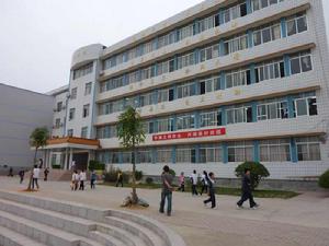 邕寧區民族中學