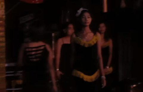 小心了,在緬甸路邊看到這些人一定不要停車!地球知識局