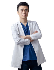 何畏[西安鼎秀齒科創始人]