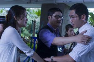 《救命2之怪物》