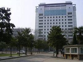 湖北大學物理學與電子技術學院 湖北大學物理學與電子技術學院