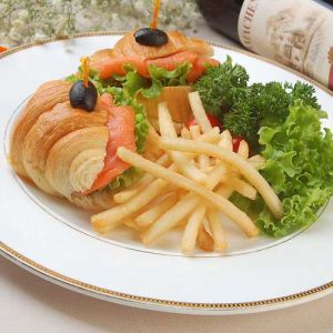 三文魚沙拉三明治