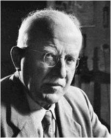 赫爾曼·施陶丁格 赫爾曼·施陶丁格