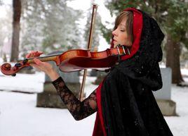 林賽·斯特林 林賽·斯特林