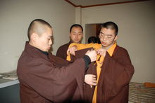 “海青”是我國僧團中主要的服裝之一