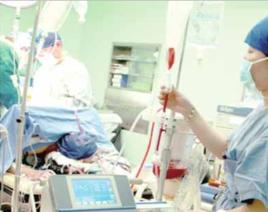 自體血回輸 自體血回輸