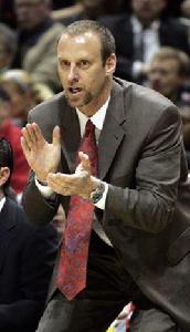 拉里·克里斯科維亞 拉里·克里斯科維亞