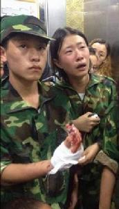 8·24湖南龍山縣皇倉中學教官和學生衝突事件 8·24湖南龍山縣皇倉中學教官和學生衝突事件