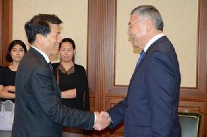 李輝訪問卡爾梅克