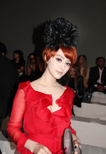 范冰冰、姚晨受邀出席2011巴黎時裝周