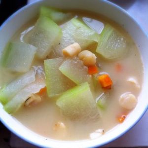 蘿蔔乾貝小排湯 蘿蔔乾貝小排湯