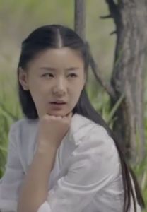 李小萌飾田曉霞