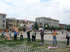 麒麟區三中 麒麟區三中