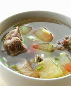 菠菜牛骨湯 菠菜牛骨湯