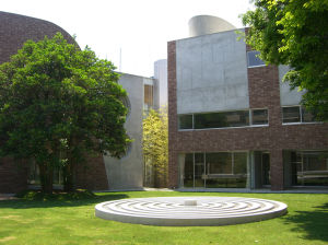 國際佛教學大學院大學