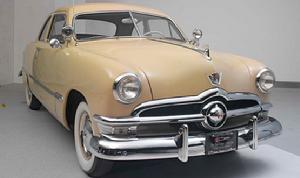 福特俱樂部型汽車