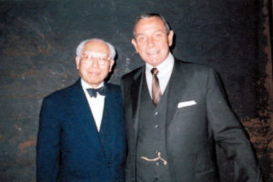 王方宇（左）同安思遠的合影