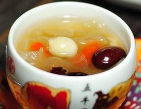 紅蓮雪耳 紅蓮雪耳