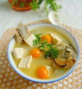 鮮果黃豆魚尾湯 鮮果黃豆魚尾湯