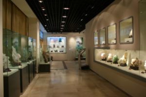 奇石博物館 奇石博物館