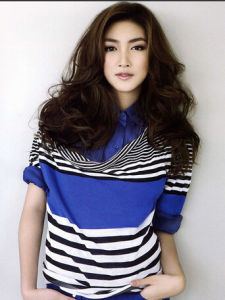 卡曼妮·耶美肯