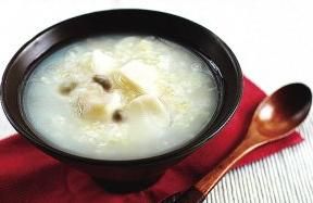 葡萄乾白酒粥 葡萄乾白酒粥
