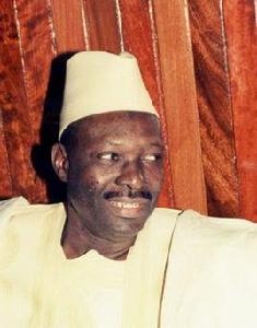 穆薩·特拉奧雷 穆薩·特拉奧雷