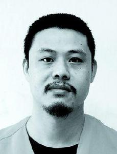 楊天慶[重慶市黑惡團伙的首犯之一]