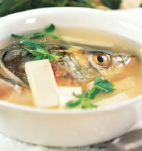 魚頭燉豆腐