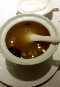 葛根老雞煲 葛根老雞煲