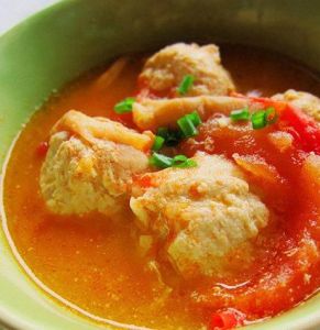 紅柿肉丸湯
