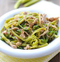 鮮黃花菜炒肉絲 鮮黃花菜炒肉絲