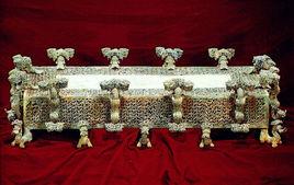 雲紋銅禁 雲紋銅禁