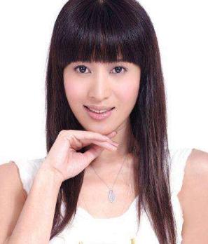 他們在水滸中演夫妻,二十年後,她依舊年輕,他已經去世