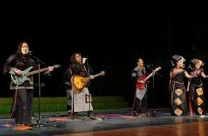 哈嘹組合 哈嘹組合