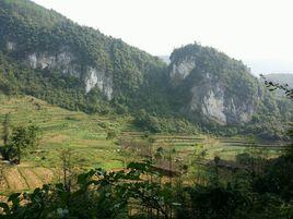 下石堡村 下石堡村