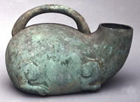 《東周青銅虎子》 《東周青銅虎子》