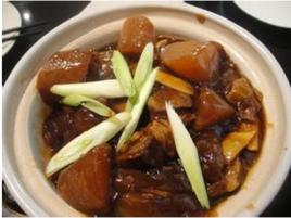白蘿蔔燒牛腩 白蘿蔔燒牛腩