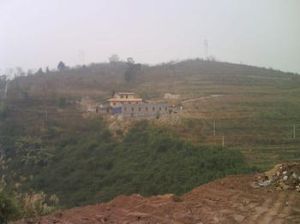 何家坪村 何家坪村