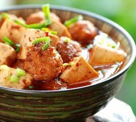 麻婆肉圓豆腐 麻婆肉圓豆腐