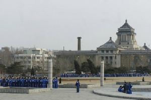 （圖）突發地震