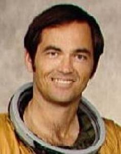 羅伯特·克里彭 羅伯特·克里彭