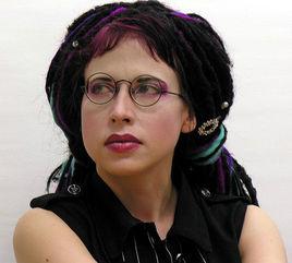 索菲·奧克薩寧 索菲·奧克薩寧