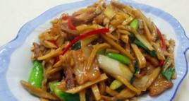 五花肉炒乾筍 五花肉炒乾筍