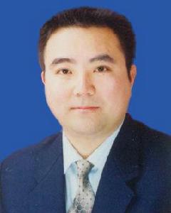 楊龍[連雲港市工業投資集團董事長黨委書記]