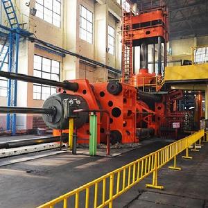 聚興碳素3500油壓機